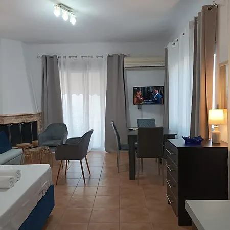 דירה Malvazios With Sea Breeze גיתיו