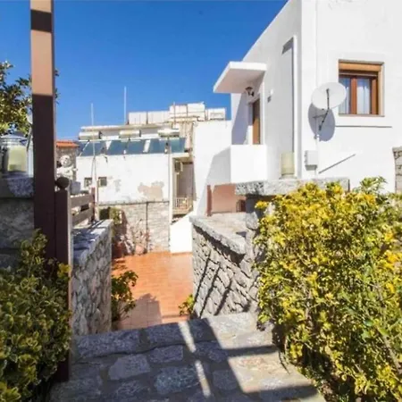 Malvazios #2 Apartmán Gythio