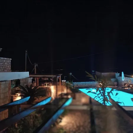 Malvazios With Sea Breeze Apartment