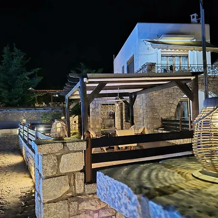 Malvazios With Sea Breeze *