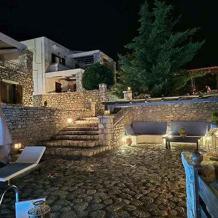 Malvazios With Sea Breeze Apartment Gythio