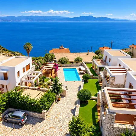 Apartment Malvazios With Sea Breeze Gythio