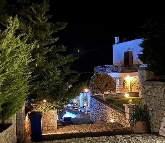 아파트 Malvazios #2 기티오